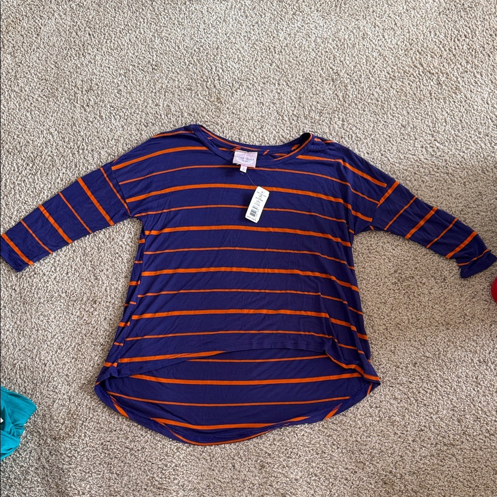 NWT  Romeo& Juliet  couture striped high low three-quarter length T-shirt sz S